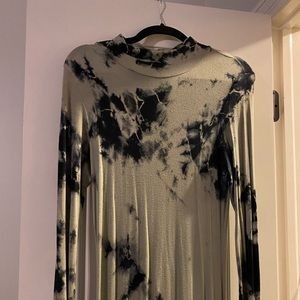 S Twelve Long Sleeve Tie Dye Dress